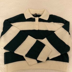 Cozy dark green and white striped collared sweater.